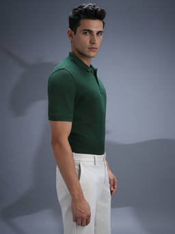 Van Heusen - Men Green Solid Polo T-shirt