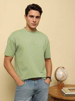 Van Heusen - Men Green Solid Crew Neck T-shirt