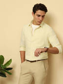 Yellow color option, Currently selected