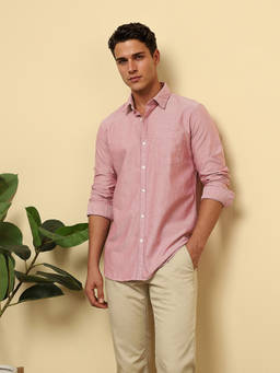 Van Heusen - Men Pink Solid Full Sleeves Casual Shirt