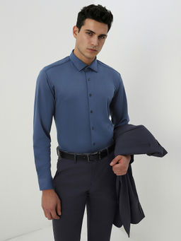 Van Heusen - Blue Polyester Textured Full Sleeves Shirt