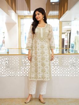 ADA - Embroidered Cream Cotton Lucknowi Chikankari Kurta
