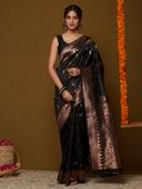 Black color option, Sold out, Currently selected