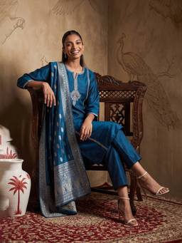 max - Women's Blue Woven Straight Kurta with Pant & Dupatta
