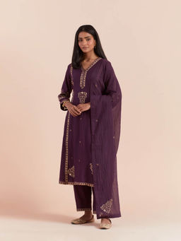Priya Chaudhary - Purple Soft Chanderi Kurta with Pants and Dupatta (Set of 3)