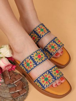 GLAM STORY - Yellow Hello Crotia Sliders