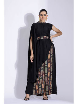 Studio Surbhi - Black Georgette Satin Embellished Kurta with Pant and Belt (Set of 3)