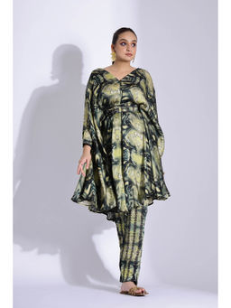 Studio Surbhi - Green Georgette Satin Embellished Kaftan with Pant and Belt (Set of 3)