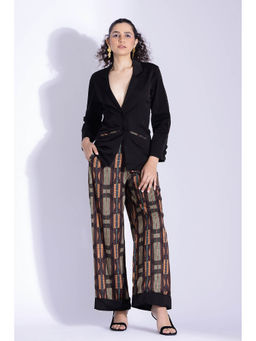 Studio Surbhi - Silk Close Fit Printed Jacket and Pant (Set of 2)