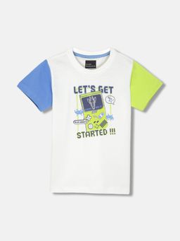 Blue Giraffe - Boys White Graphic Round Neck Short Sleeves T-Shirt