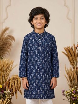 KiddoPanti - Boys Indigo Cotton Tribal Printed Kurta