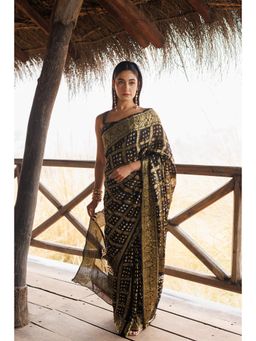 Geroo Luxe - Black Silk Handwoven Bandhani Pre Drape Saree with Unstitched Blouse
