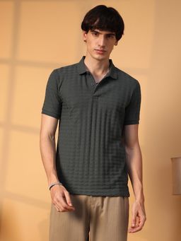 Campus Sutra - Men Charcoal Grey Houndstooth Textured Polo T-Shirt