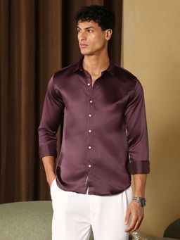 Campus Sutra - Men's Burgundy Brown Solid-Satin Regular Casual Shirt