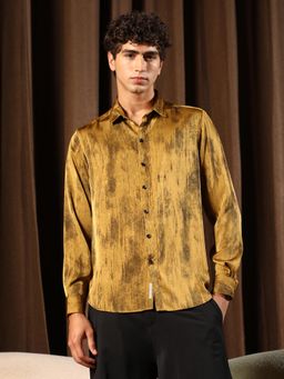 Campus Sutra - Men's Mustard Gleaming-Grazed Satin Casual Shirt