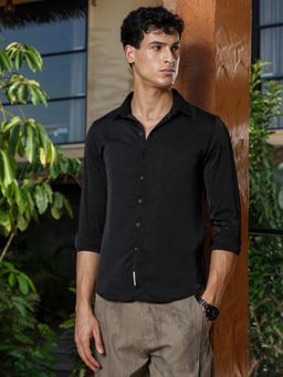 Campus Sutra - Men's Onyx Black Crushed-Textured Casual Shirt