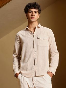 Campus Sutra - Men's Beige Candy-Stripe Jacquard Casual Shirt