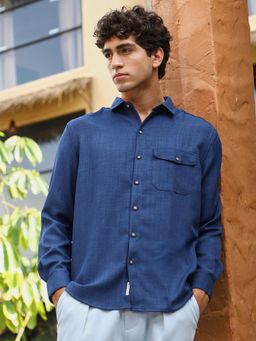 Campus Sutra - Men's Midnight Blue Solid Dobby Regular Casual Shirt