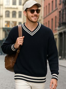 Bewakoof - Men's Black Flatknit Sweater