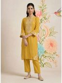 Yellow color option, Currently selected