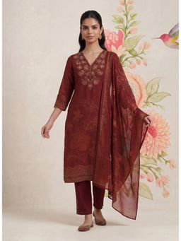 Lakshita - Kasni Maroon Embroidered Kurta and Pant with Dupatta
