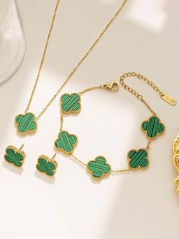 Designs & You - Stainless Steel Gold Plated Green Anti Tarnish Clover Jewellery Set