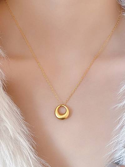 Gold Plated Stainless Steel Anti Tarnish Circle Pendant Necklace