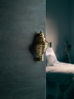 Folkstorys - Sea-Shell Wardrobe Door Handle