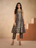 Navy Blue color option, Sold out, Currently selected