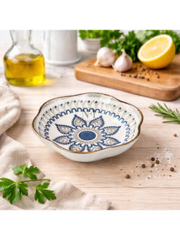 NFI Essentials - White Ceramic Quarter Plate Serving Bowl