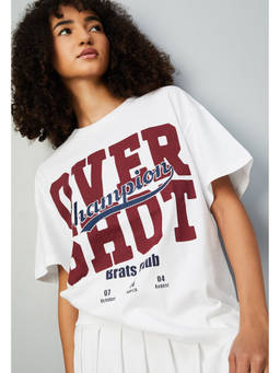 max - White Cotton Half Sleeves Typography T-Shirt