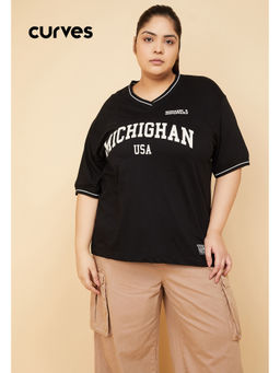max - Black Cotton Half Sleeves Typography T-Shirt