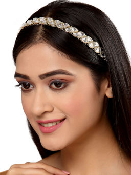 Karatcart - Gold Plated Triangle Kundan Hairband For Women