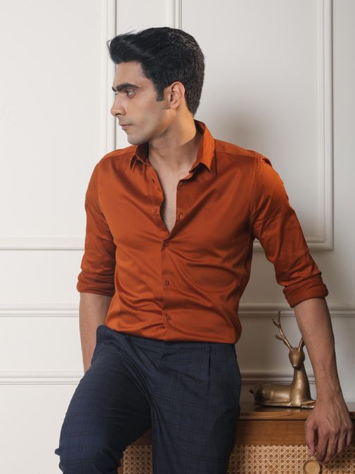 Subtract Men Copper Slim Fit Solid Spread Collar Cotton Satin Evening Shirt