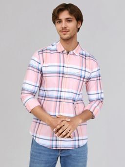 Wrangler - Men Checked Pink Regular Fit Shirt