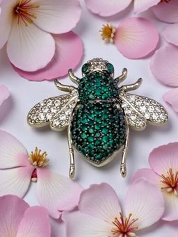 WRAPGAME INDIA - Green Cosmic Bee Brooch
