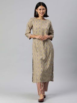 Shaily - Women Green Printed Kurta with Pant (Set of 2)