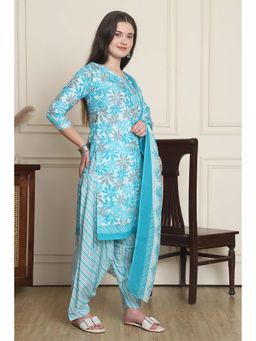 Rajnandini - Women Aqua Floral Kurta with Salwar and Dupatta (Set of 3)