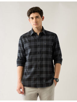 Arrow Sports - Men Tartan Checks Slim Fit Shirt Black