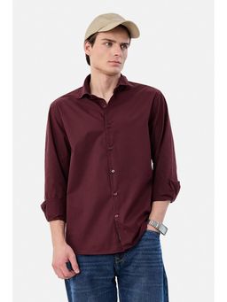 Snitch - Maroon Solid Regular Fit Shirt