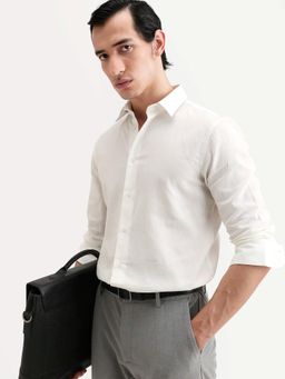 Rare Rabbit - White Solid Regular Fit Shirt