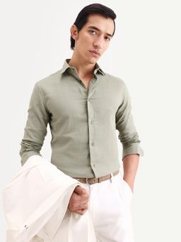 Rare Rabbit - Green Solid Regular Fit Shirt