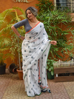 Suta - White Polka Dots Printed Saree without Blouse