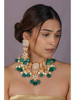 RIANA JEWELLERY - Handcrafted Bridal White Necklace with Earrings