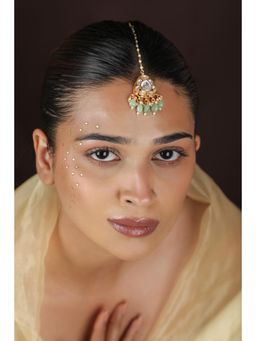 RIANA JEWELLERY - Handcrafted Kundan White Maangtikka