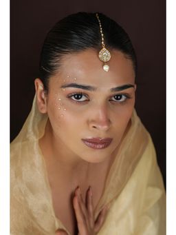 RIANA JEWELLERY - Drop Shaped White Pearl Small Maangtikka