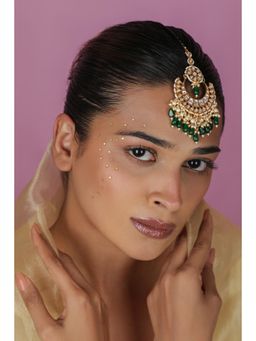 RIANA JEWELLERY - Gold-Plated Kundan White Maangtikka