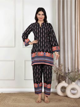 ARAMYA - Soft Cotton Placement Print Co-Ord Set