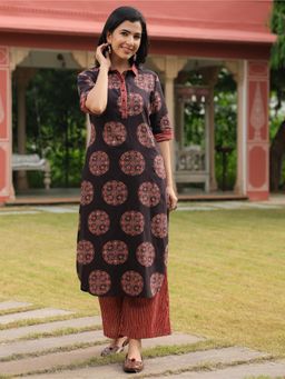 ARAMYA - Soft Cotton Pathani Ajrakh Print Kurta and Pant for Women