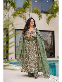 ESTELA - Women Green Floral Printed Anarkali Kurta with Pant & Dupatta